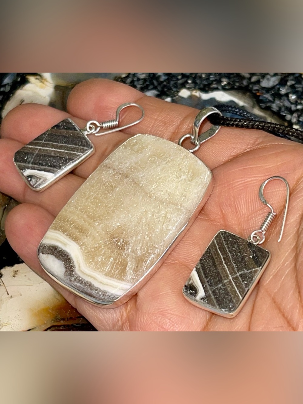 Phantom Yellow Zebra Calcite Earrings & Pendant Set